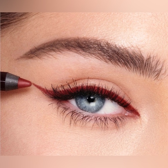 Brand New Charlotte Tilbury Walk of no shame eyeliner - Picture 2 of 6